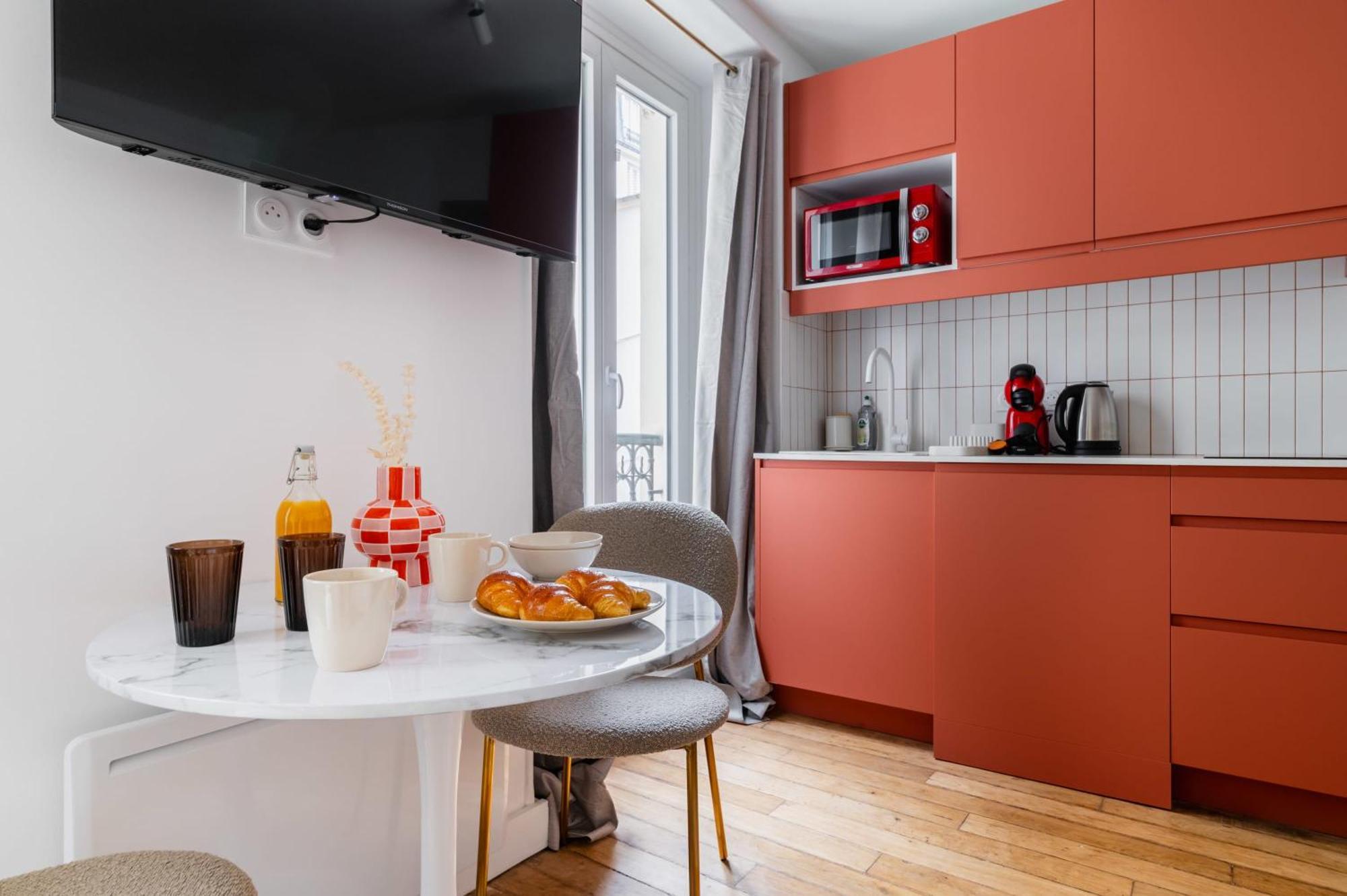 Grand Studio Refait A Neuf Paris 16 - 4P - Flat-Guest Luaran gambar
