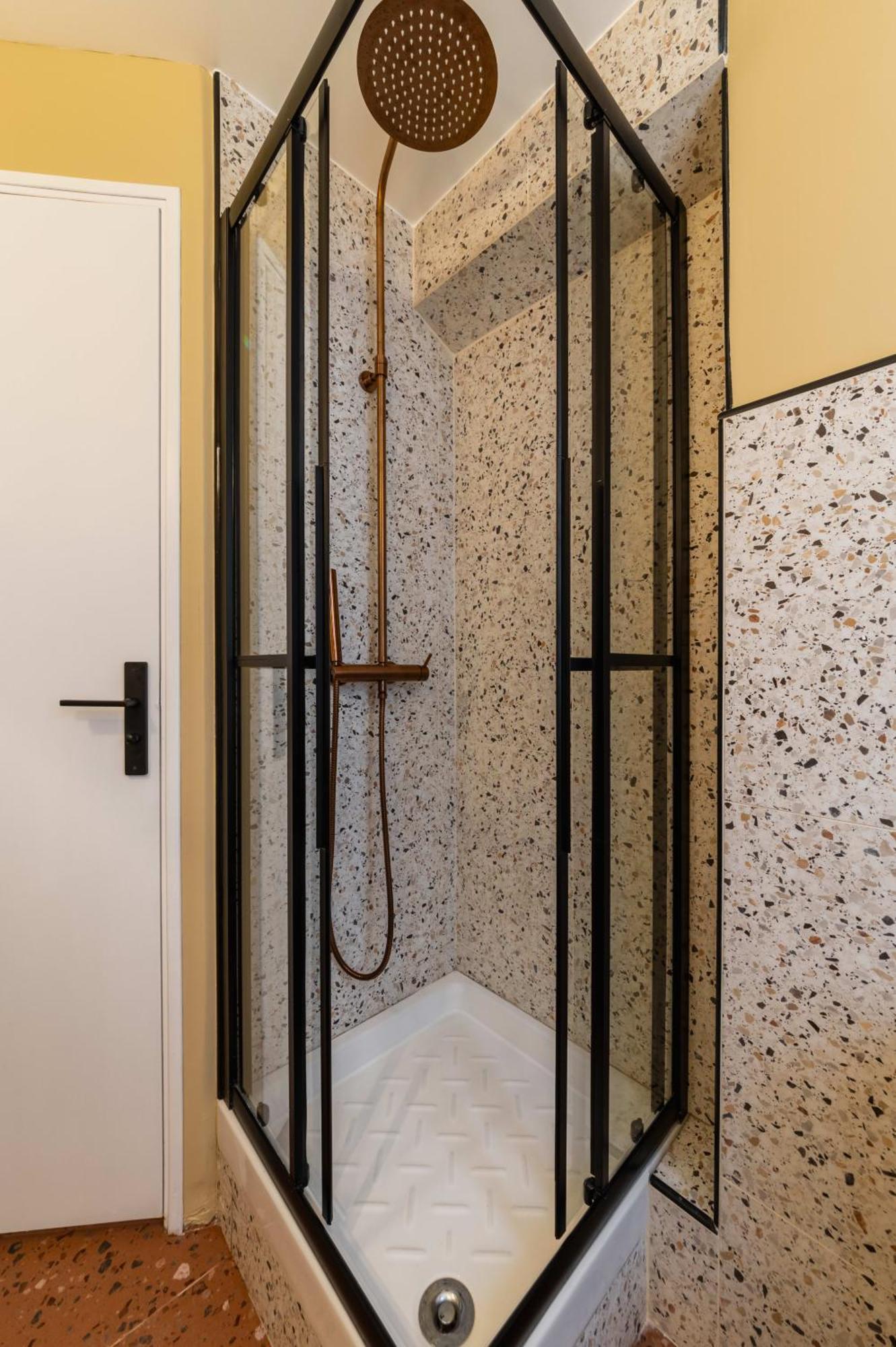 Grand Studio Refait A Neuf Paris 16 - 4P - Flat-Guest Luaran gambar
